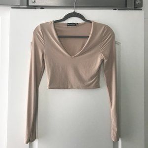 PRETTYLITTLETHING Crop Top